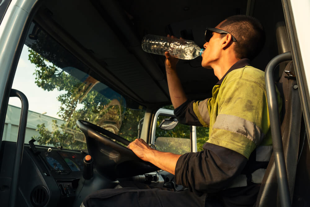 sensor de fadiga: beber bastante água